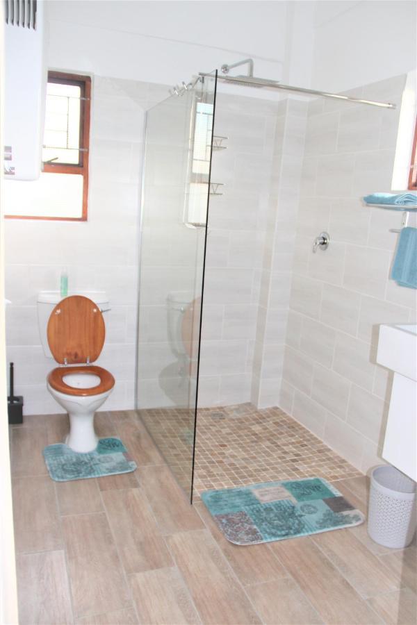 Glasstree B&B Bredasdorp Exterior foto